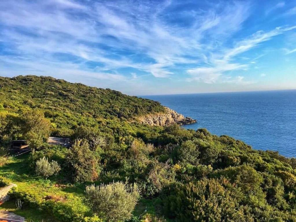 Pirate Backpackers Ulcinj Exterior photo